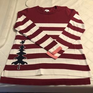 Crown and Ivy pullover sweater